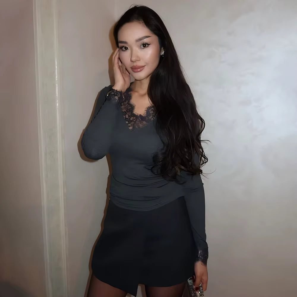 Sexy V-Neck Lace Trim Long Sleeve T-Shirt Women'S Slim Fit Inner Wear Strap Design Cross-Border Style Street Fashion Trend